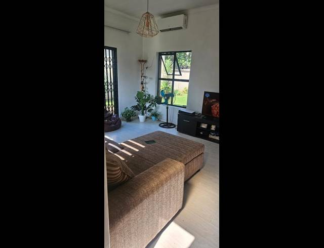 3 BEDROOM APARTMENT FOR SALE IN LAKEFIELD